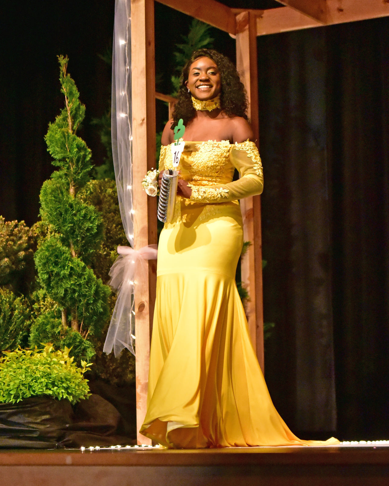 050419_gal_buenaprom 71